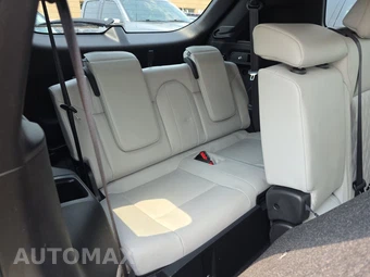 2025 Mitsubishi Outlander PHEV SEL - miniatura 14