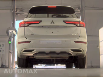 2025 Mitsubishi Outlander PHEV SEL - miniatura 7