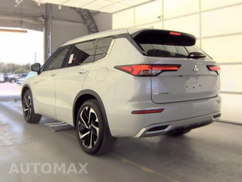 2025 Mitsubishi Outlander PHEV SEL - miniatura 8