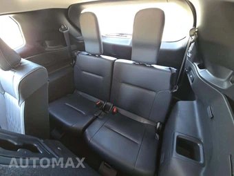 2025 Mitsubishi Outlander Platinum Edition - miniatura 14