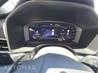 2025 Mitsubishi Outlander Platinum Edition - miniatura 9