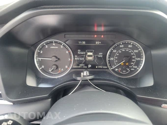 2025 Mitsubishi Outlander SE - miniatura 12