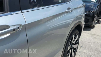 2025 Mitsubishi Outlander SE - miniatura 20
