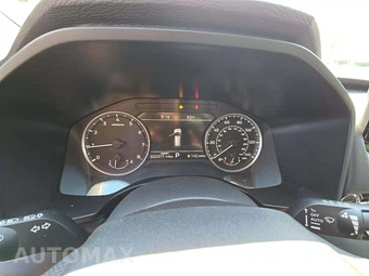 2025 Mitsubishi Outlander SE - miniatura 9