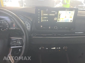 2025 Mitsubishi Outlander SE - miniatura 11