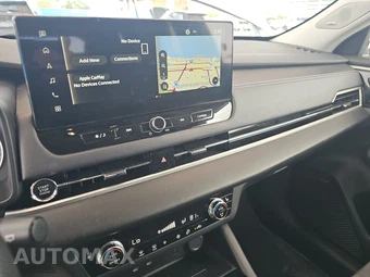 2025 Mitsubishi Outlander SE - miniatura 11