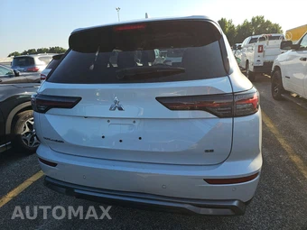2025 Mitsubishi Outlander SE - miniatura 5