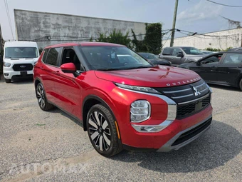 2025 Mitsubishi Outlander SE - miniatura 4