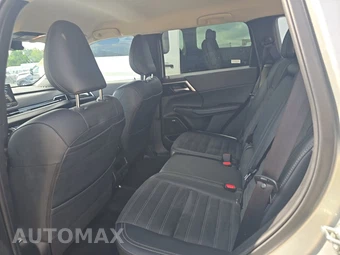 2025 Mitsubishi Outlander SE - miniatura 13