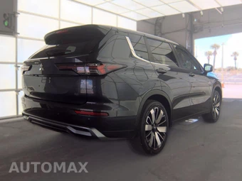 2025 Mitsubishi Outlander SE - miniatura 4
