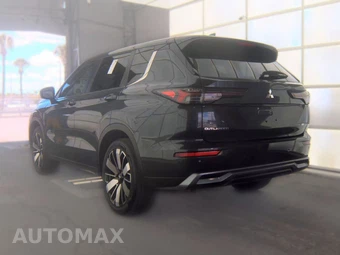 2025 Mitsubishi Outlander SE - miniatura 6