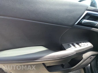 2025 Mitsubishi Outlander SE - miniatura 9