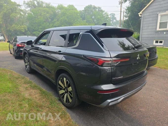2025 Mitsubishi Outlander SE - miniatura 2