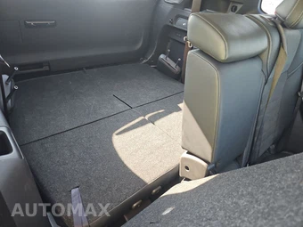 2025 Mitsubishi Outlander SE - miniatura 14