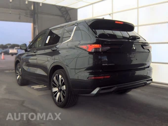 2025 Mitsubishi Outlander SE - miniatura 6