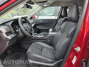 2025 Mitsubishi Outlander SE - miniatura 12