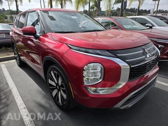 2025 Mitsubishi Outlander SE - miniatura 4