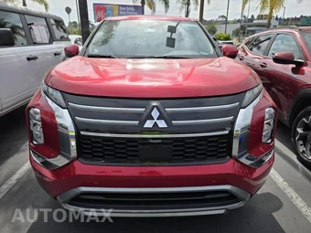 2025 Mitsubishi Outlander SE - miniatura 5
