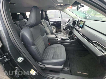 2025 Mitsubishi Outlander SE - miniatura 19