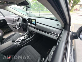 2025 Mitsubishi Outlander SE - miniatura 20