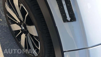 2025 Mitsubishi Outlander SE - miniatura 20