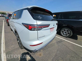 2025 Mitsubishi Outlander SE - miniatura 6