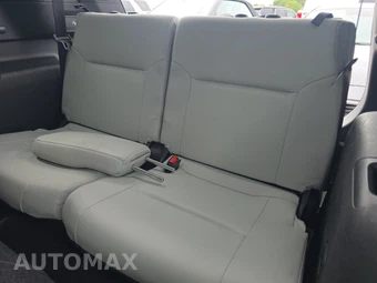 2025 Mitsubishi Outlander SE - miniatura 14