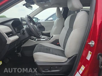 2025 Mitsubishi Outlander SE - miniatura 7