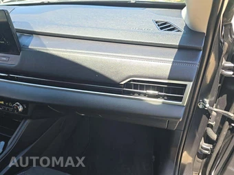 2025 Mitsubishi Outlander SE - miniatura 17