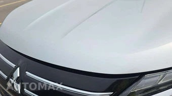 2025 Mitsubishi Outlander SE - miniatura 26