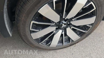 2025 Mitsubishi Outlander SE - miniatura 30