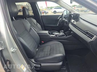 2025 Mitsubishi Outlander SE - miniatura 8
