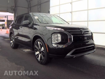 2025 Mitsubishi Outlander SE - miniatura 3