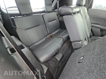 2025 Mitsubishi Outlander SE - miniatura 14