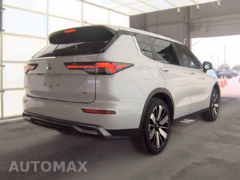2025 Mitsubishi Outlander SE - miniatura 4