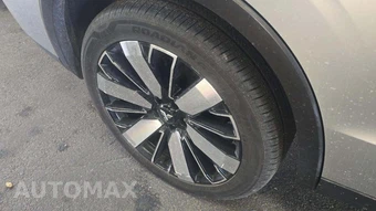 2025 Mitsubishi Outlander SE - miniatura 24