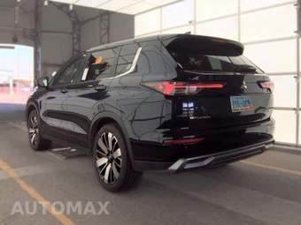 2025 Mitsubishi Outlander SE - miniatura 6