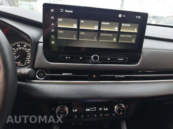 2025 Mitsubishi Outlander SE - miniatura 10