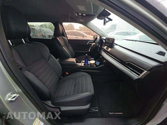 2025 Mitsubishi Outlander SE - miniatura 19