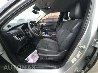 2025 Mitsubishi Outlander SE - miniatura 6