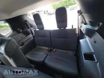 2025 Mitsubishi Outlander SE - miniatura 14
