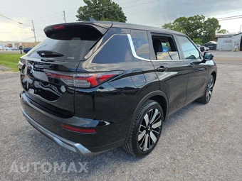 2025 Mitsubishi Outlander SE - miniatura 3