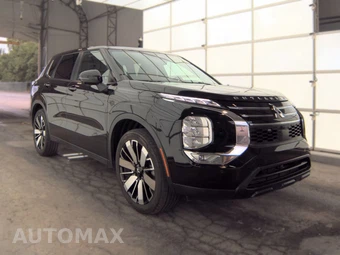 2025 Mitsubishi Outlander SE - miniatura 3