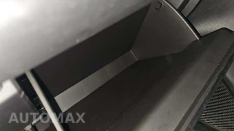 2025 Mitsubishi Outlander SE - miniatura 32