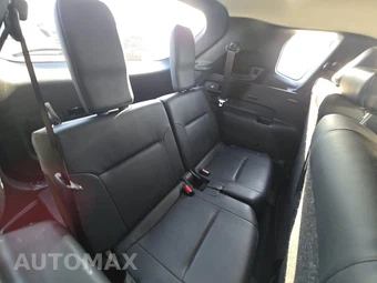 2025 Mitsubishi Outlander SE - miniatura 14