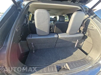 2025 Mitsubishi Outlander SE - miniatura 17