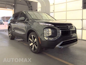 2025 Mitsubishi Outlander SE - miniatura 3