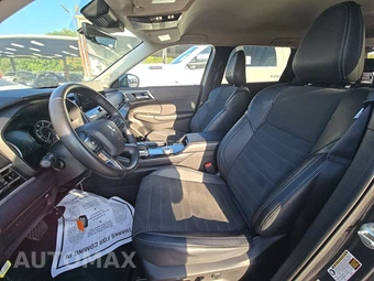 2025 Mitsubishi Outlander SE - miniatura 7