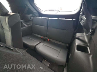 2025 Mitsubishi Outlander SE - miniatura 14