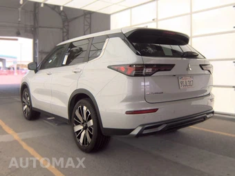 2025 Mitsubishi Outlander SE - miniatura 6